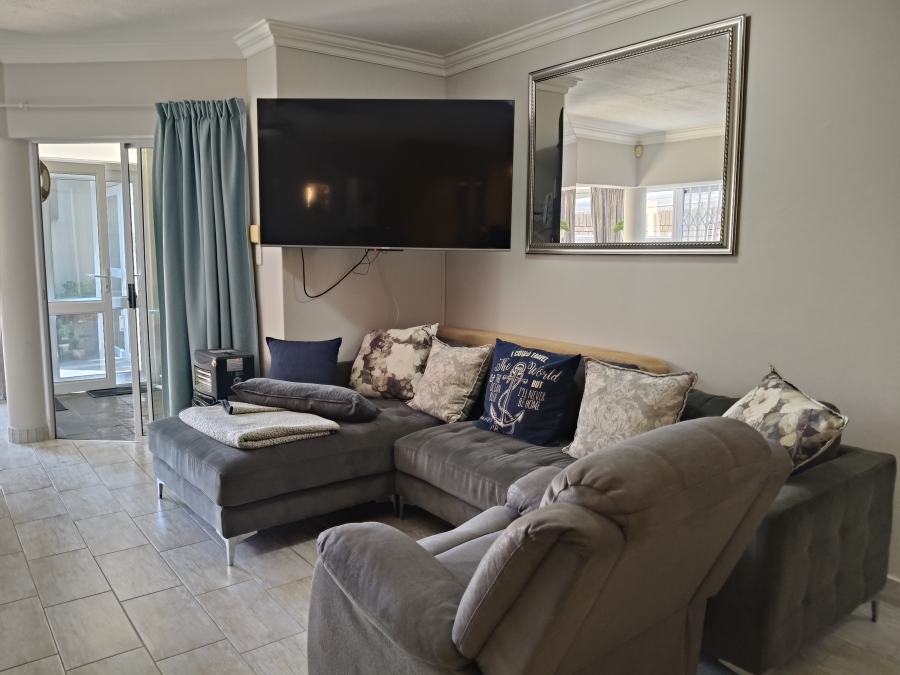 2 Bedroom Property for Sale in Jeffreys Bay Central Eastern Cape